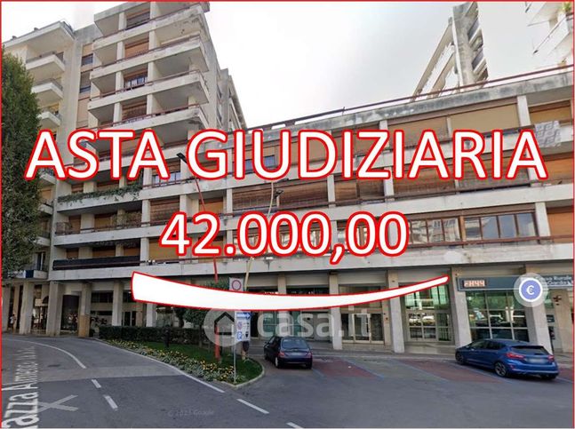 Appartamento in residenziale in Via Cap. G. Sella 12