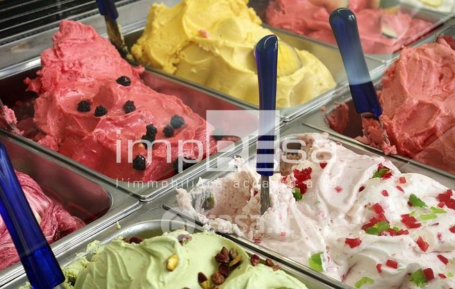 Attivitã /licenza (con o senza mura) in commerciale in Via San Pietro