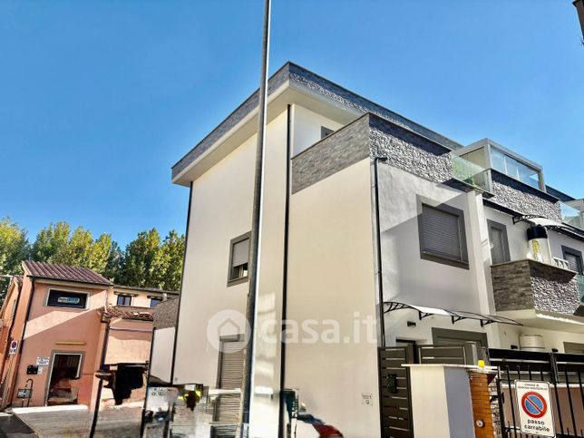 Appartamento in residenziale in Viale Roma 74