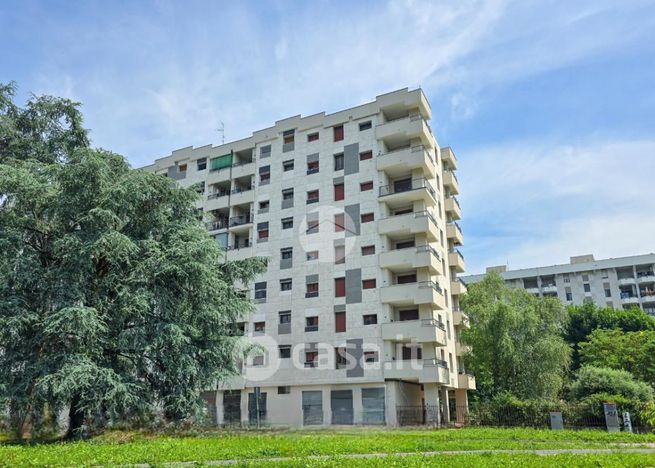 Appartamento in residenziale in Via Milano 125
