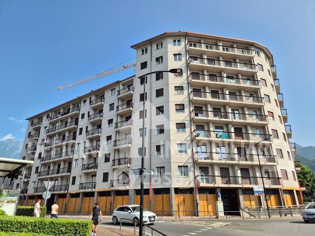 Appartamento in residenziale in Viale Stelvio