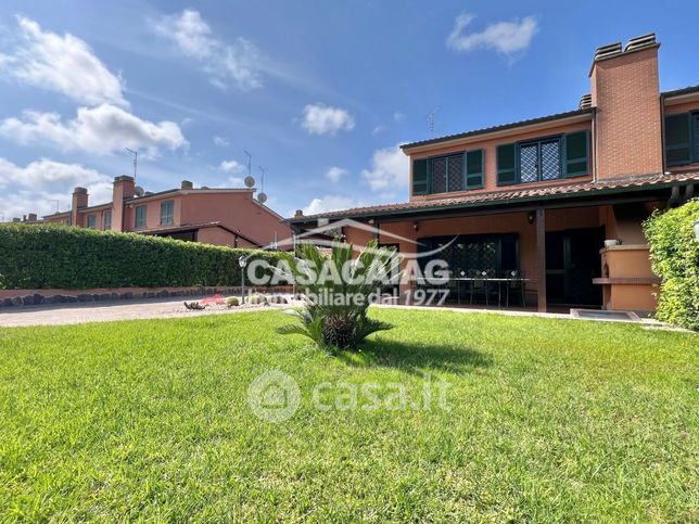 Villa in residenziale in Via Maurice Ravel