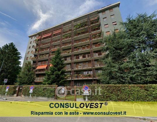 Ufficio in commerciale in Via Privata Arosio 4