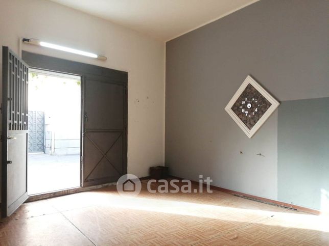 Appartamento in residenziale in Via Gravina Girolamo 121