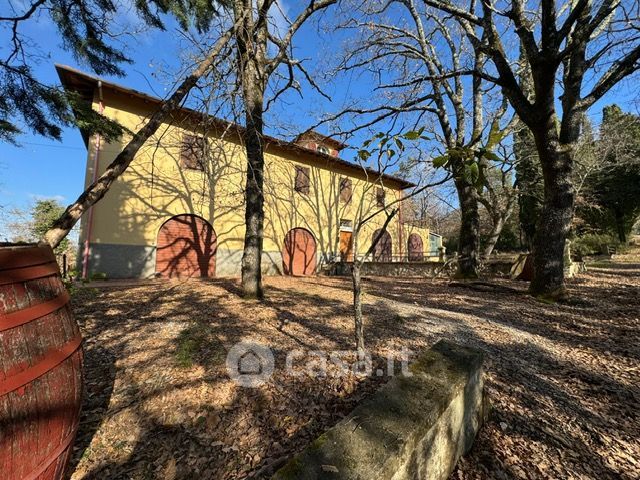 Villa in residenziale in Via della Villa Tignanello