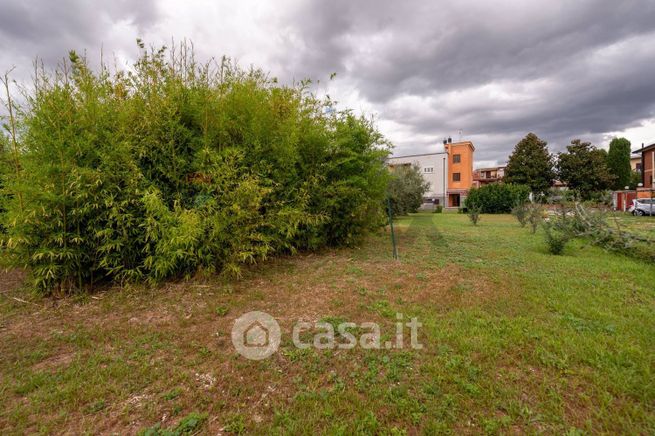 Terreno agricolo in commerciale in Via Gaggi 10