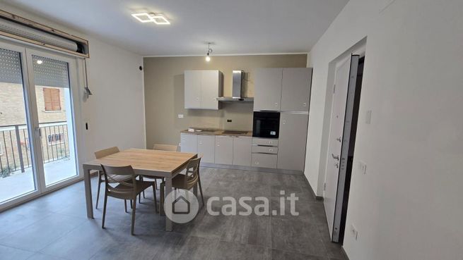 Appartamento in residenziale in Via XXV Aprile