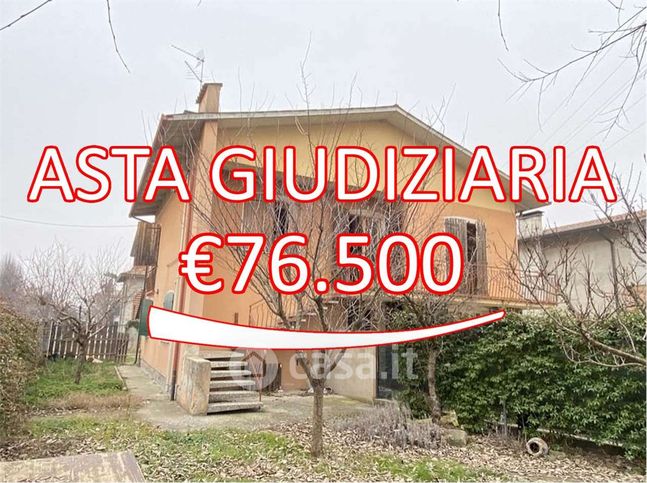 Appartamento in residenziale in Via Appia Monterosso 126