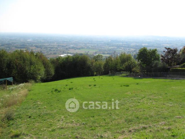 Terreno edificabile in residenziale in 