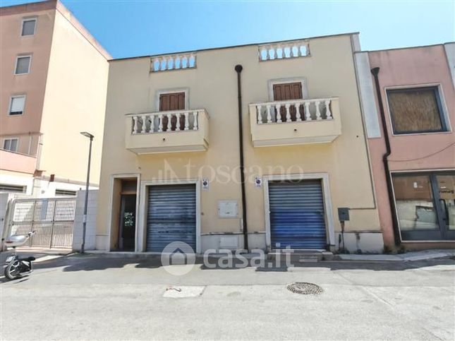 Casa indipendente in residenziale in Vico Cesini