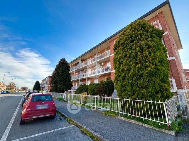 Appartamento in residenziale in Via F. Turati 2