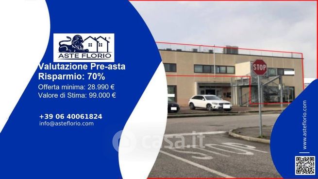 Ufficio in commerciale in Via Casalpiano