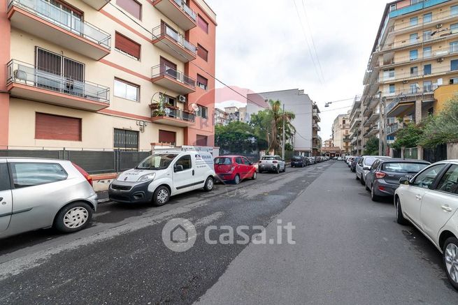 Appartamento in residenziale in Via Riccardo Quartararo 10