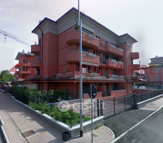 Box/posto auto in residenziale in Via Filippo Reina 74