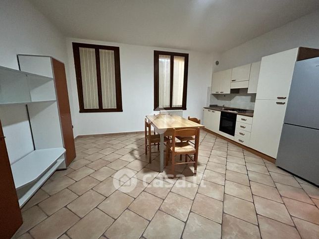 Appartamento in residenziale in Via Roma 9