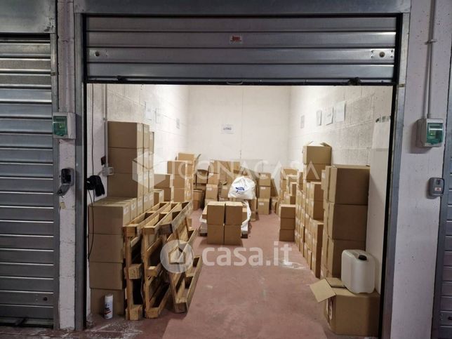 Box/posto auto in residenziale in Viale John Fitzgerald Kennedy
