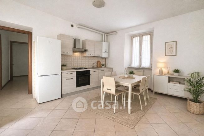 Appartamento in residenziale in Via Fiumicella 13