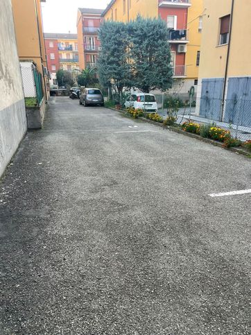 Garage/posto auto in residenziale in Via Ferrarese 160