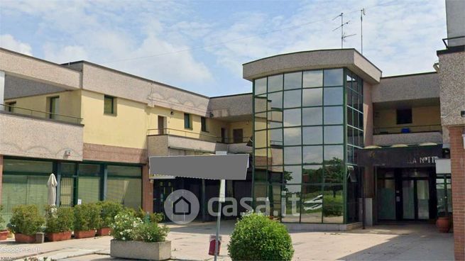 Ufficio in commerciale in Via Modena - Carpi 152