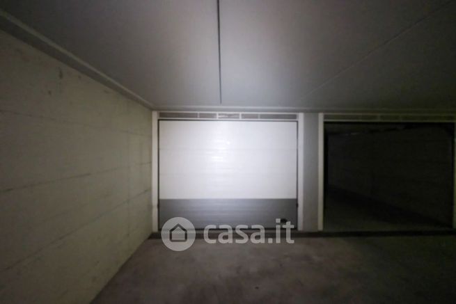 Box/posto auto in residenziale in Via Gaffurio 36