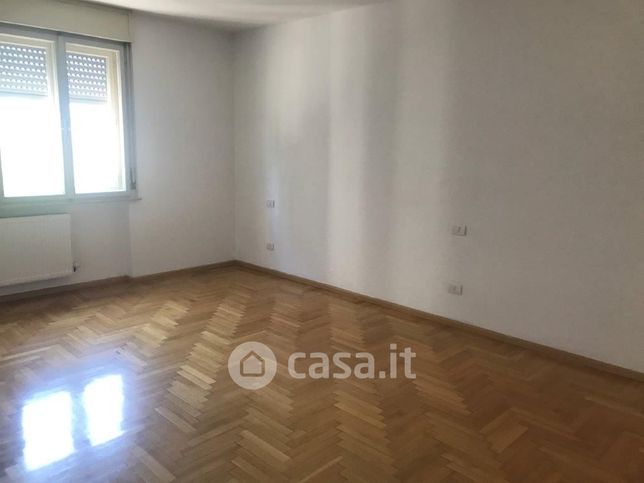 Appartamento in residenziale in Viale Venezia