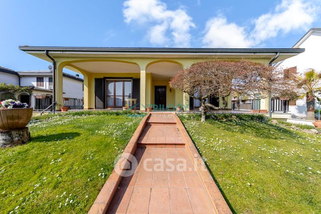 Villa in residenziale in Via Veneto 28