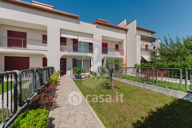 Villetta a schiera in residenziale in Via Cesare Battisti