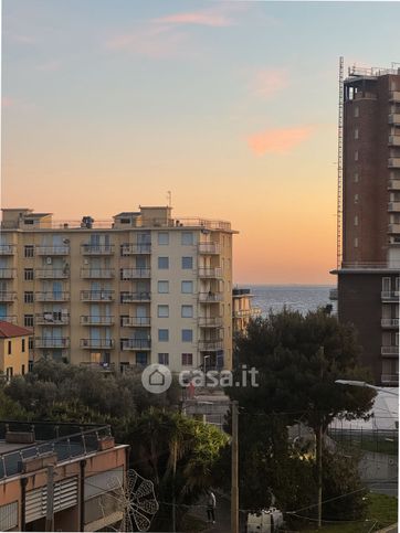 Appartamento in residenziale in Via della Stazione