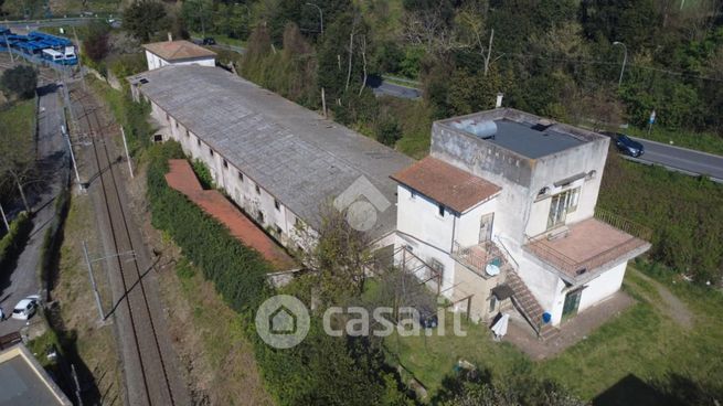 Rustico/casale in residenziale in Via dei Quattro Pali 1