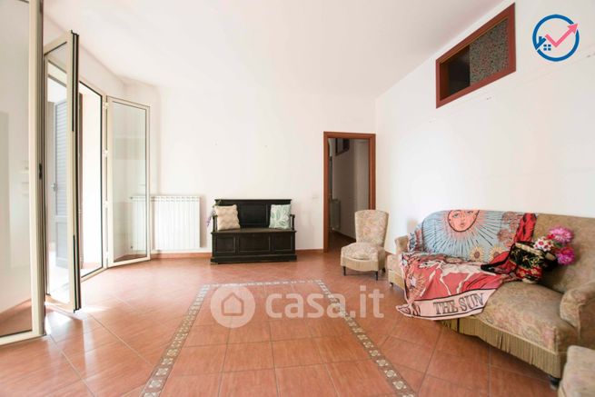 Appartamento in residenziale in Via C. Abba 18