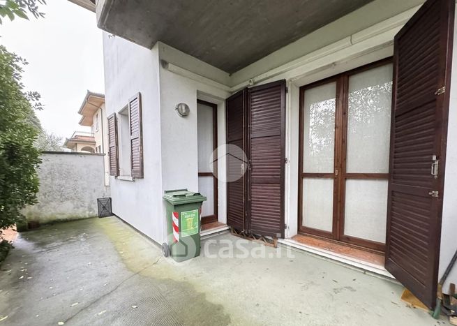 Appartamento in residenziale in Via L. Ariosto 10