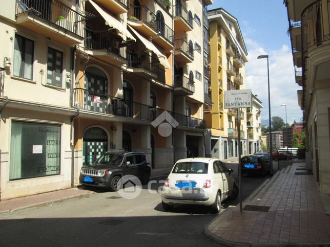 Box/posto auto in residenziale in Via Sant'Anna 63