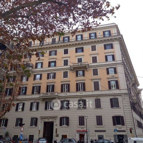 Appartamento in residenziale in Viale Liegi 7