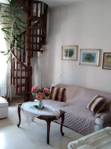 Appartamento in residenziale in Via Tiziano