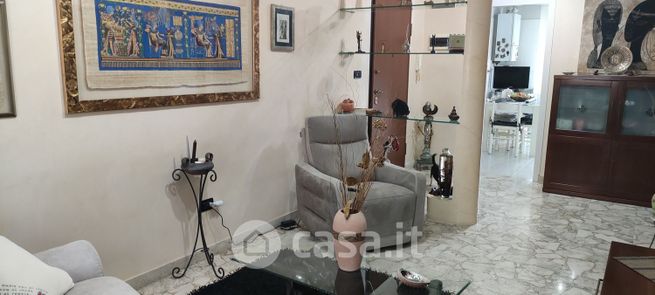 Appartamento in residenziale in Via Filandro Orsini 10