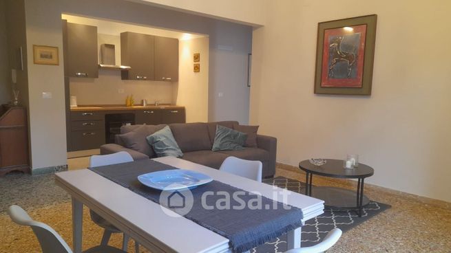 Appartamento in residenziale in Via Aschenez 1