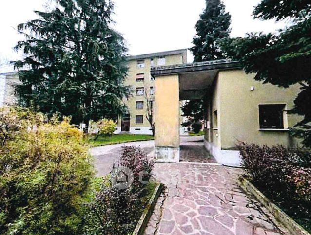 Appartamento in residenziale in Via delle Forze Armate 327