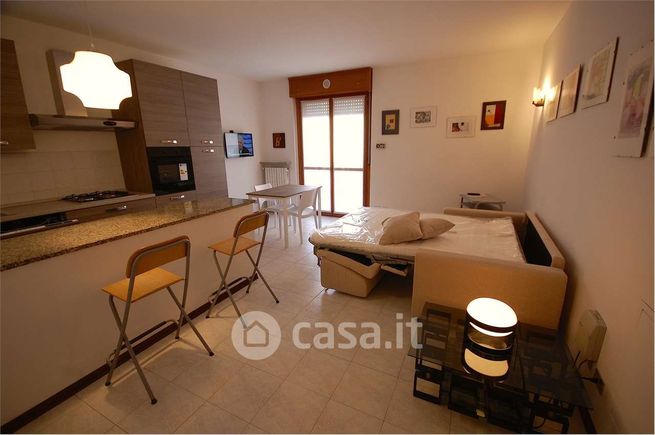 Appartamento in residenziale in Via Pellegrini 1