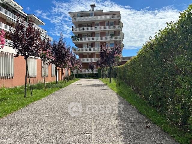 Appartamento in residenziale in Via Carlo Vizzotto 52