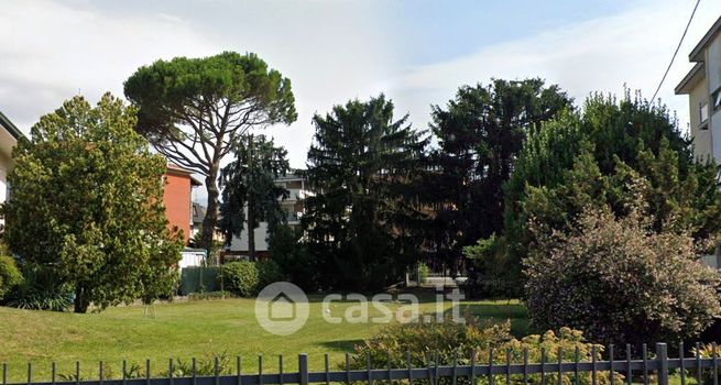 Terreno edificabile in residenziale in Via Giovanni Paolo II