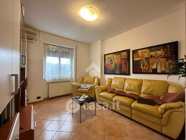 Appartamento in residenziale in Via Coronata 80