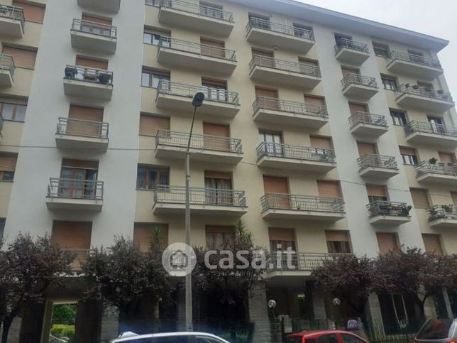 Appartamento in residenziale in Via Brissogne 17