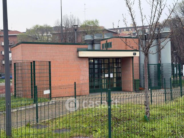Box/posto auto in residenziale in Piazzale Francesco Accursio