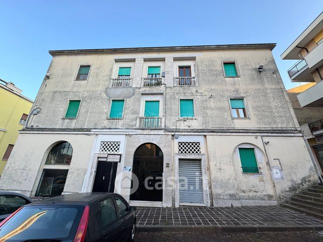 Appartamento in residenziale in Via Spaccapietra 4