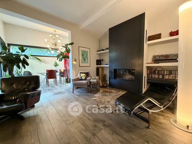 Appartamento in residenziale in Via Tre Garofani