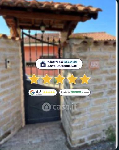 Villa in residenziale in Via Giovanni Gregorio Mendel