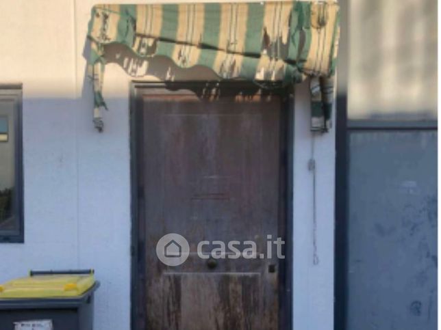 Ufficio in commerciale in Paciana