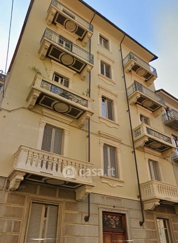 Appartamento in residenziale in Via Carisio