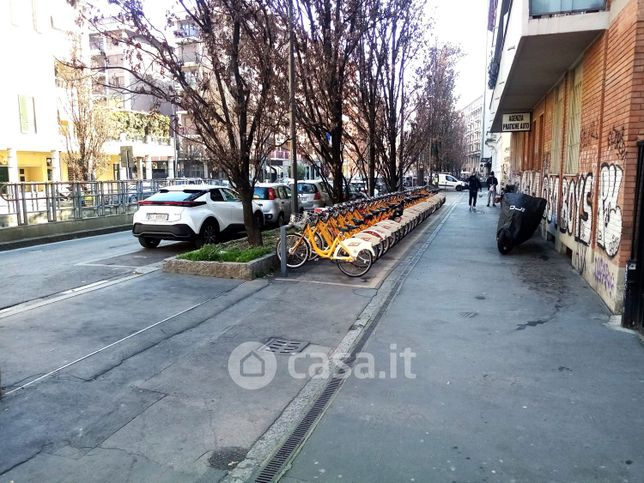 Box/posto auto in residenziale in Via Pavia