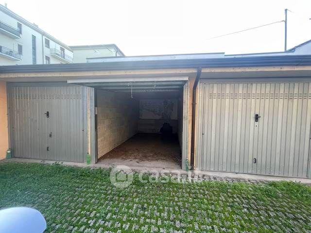 Garage/posto auto in residenziale in 